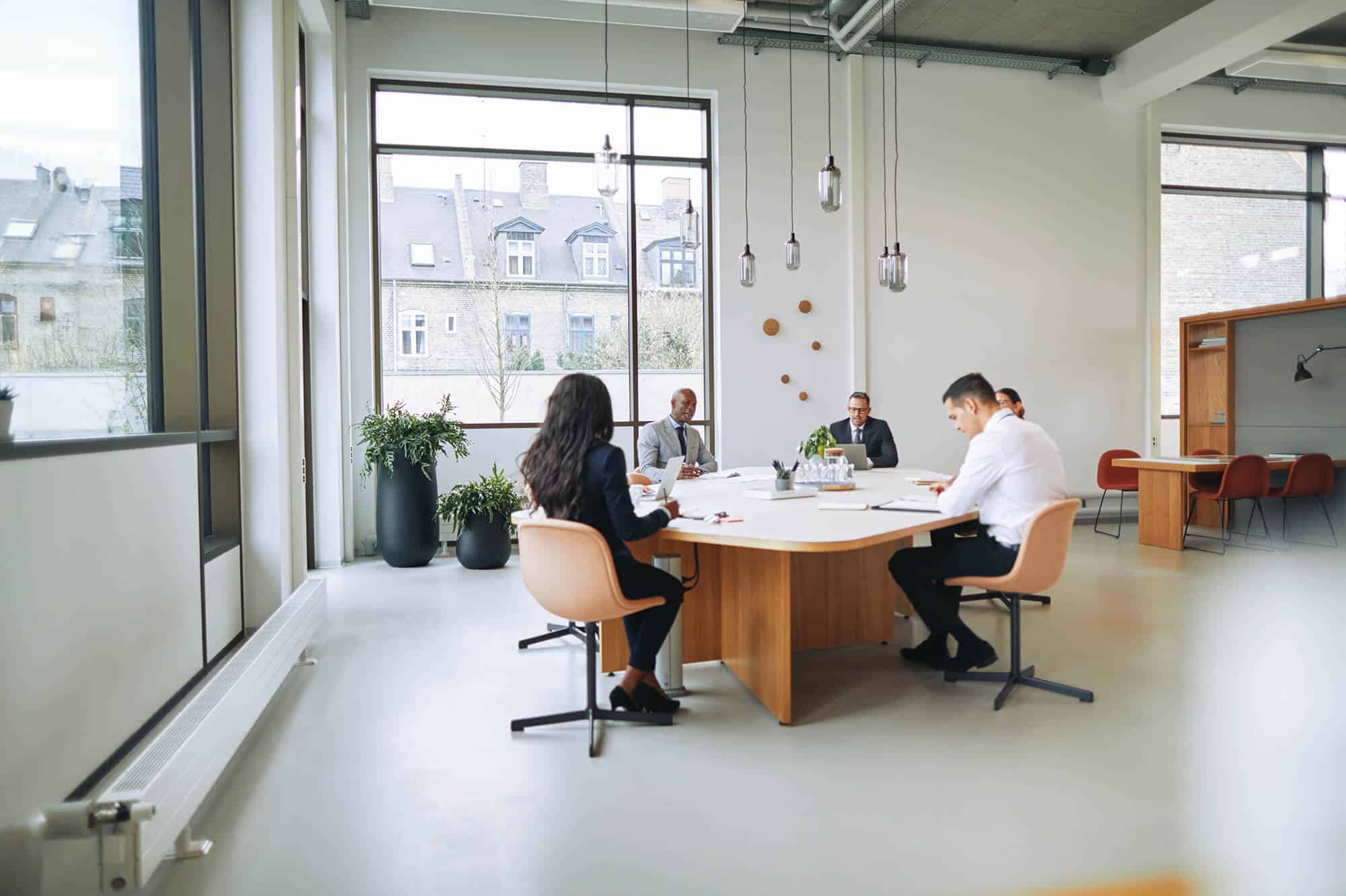 diverse businesspeople discussing work together du 2023 11 27 05 31 58 utc.jpg